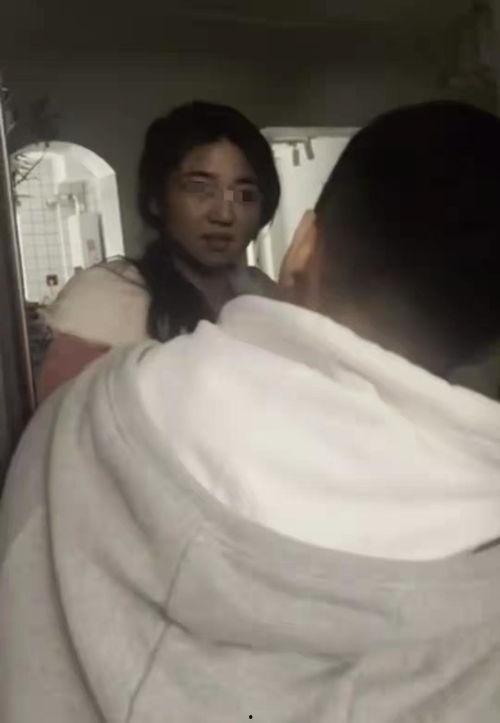 吃瓜抓男小三视频大全,揭秘吃瓜群众抓捕男小三的精彩瞬间