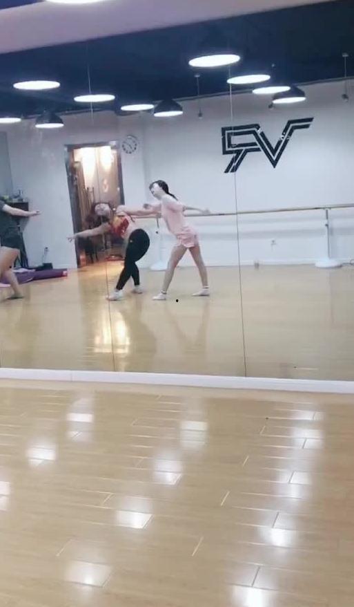 双人跳舞吃瓜视频大全,双人跳舞吃瓜视频大盘点